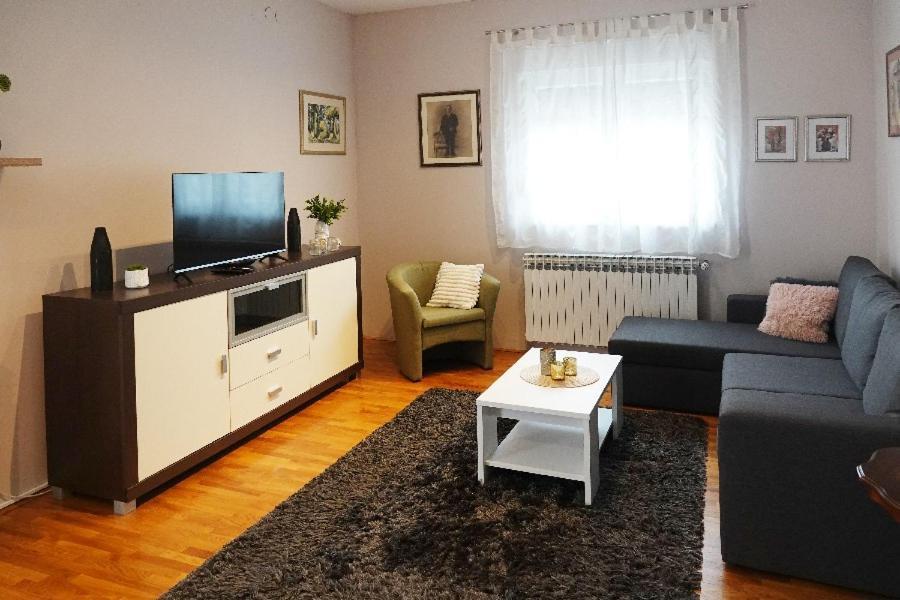 Apartman Gundulic Vinkovci Extérieur photo