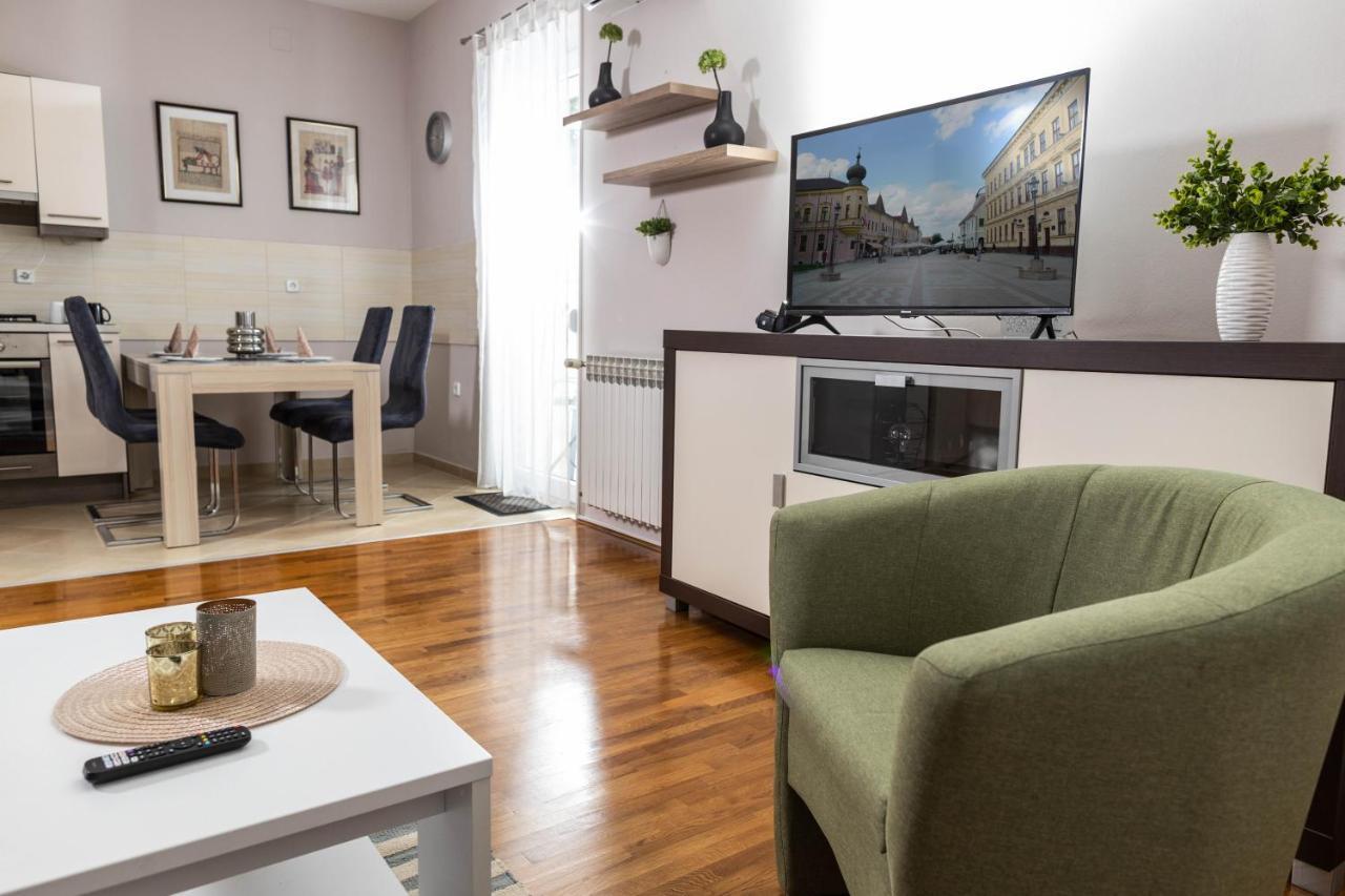 Apartman Gundulic Vinkovci Extérieur photo