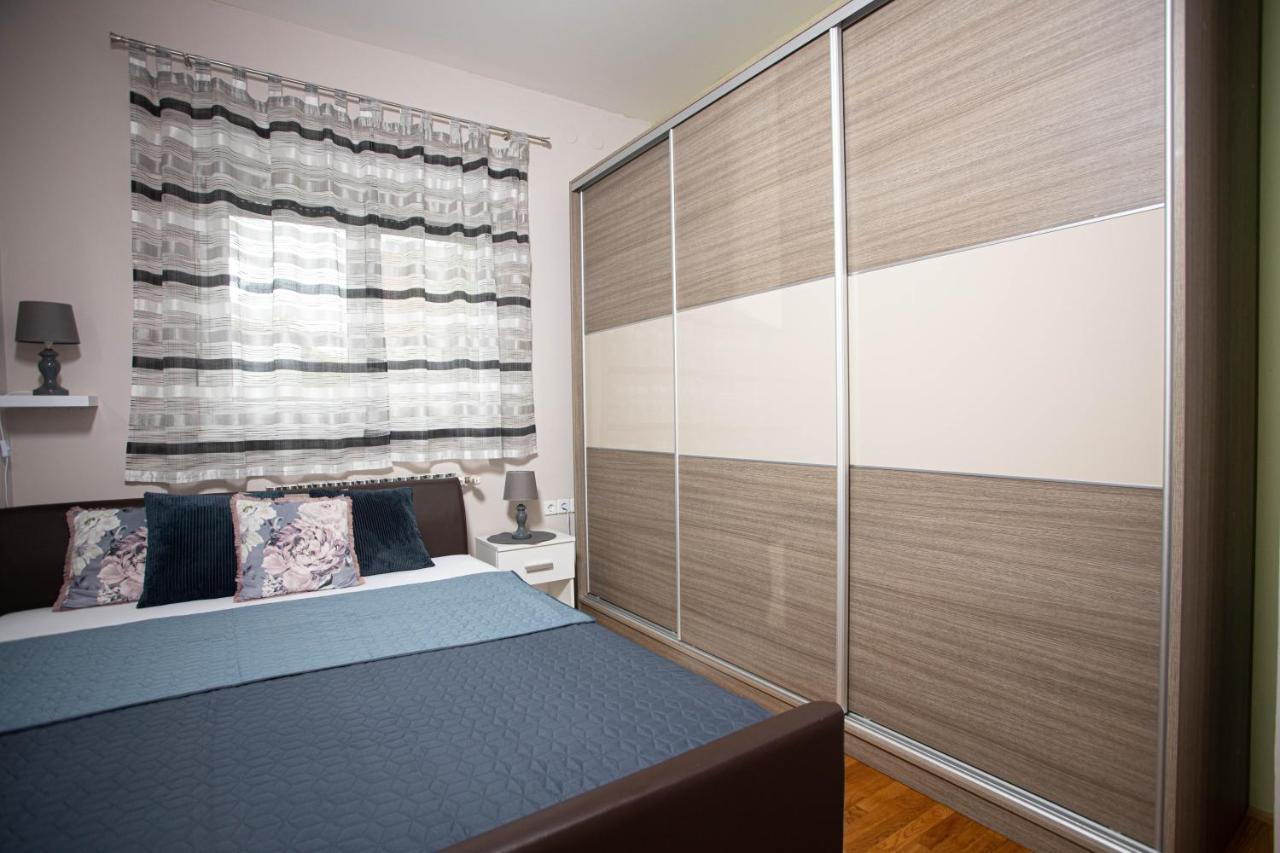 Apartman Gundulic Vinkovci Extérieur photo